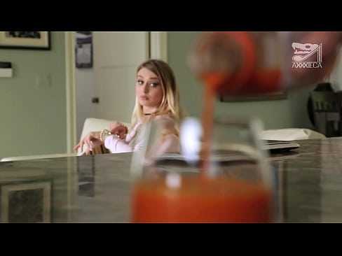 ❤️ ठूला स्तन र तंग पुसी भएको तातो केटीले हारेबाट कुकुर पाउँछ, तर धेरै कडा ❤  हामी मा  ❤